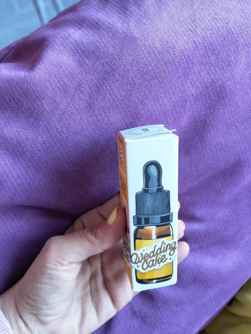 CBD-Öl 10% + Melisse + Vit D - reseña de Desiree