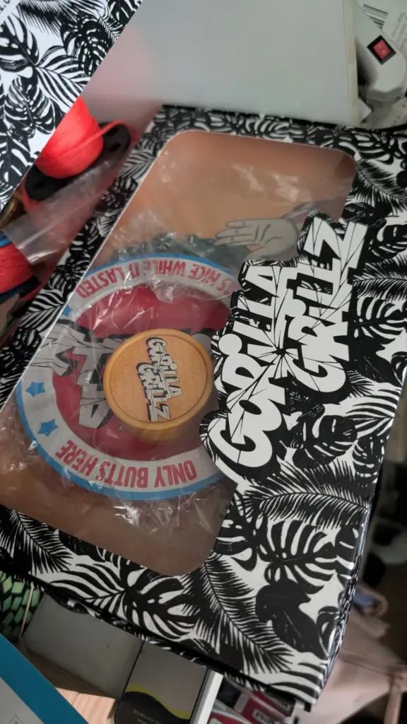 PAQUET DE MARCHANDISES - reseña de Ana Márquez